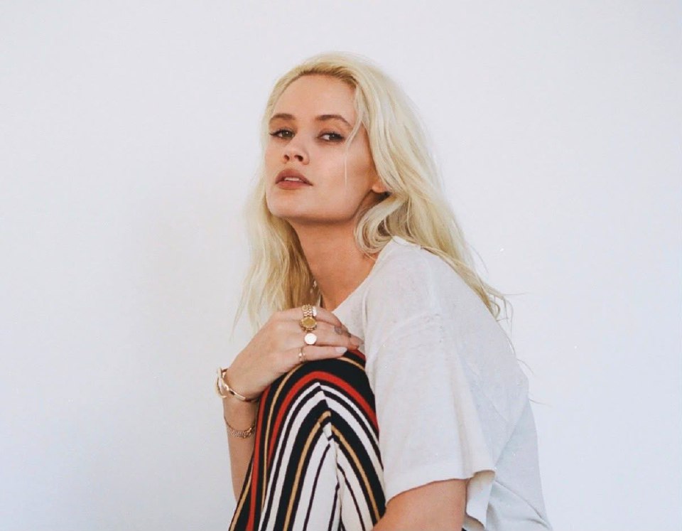 Bekas anggota G.R.L, Lauren Bennett meninggal dunia