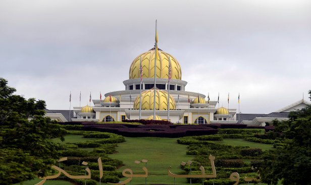 Institusi Raja kuasa pengimbang