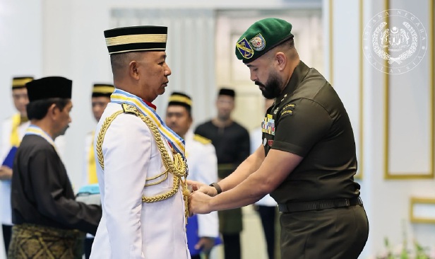 Agong kurnia pingat, darjah kebesaran kepada 107 penerima