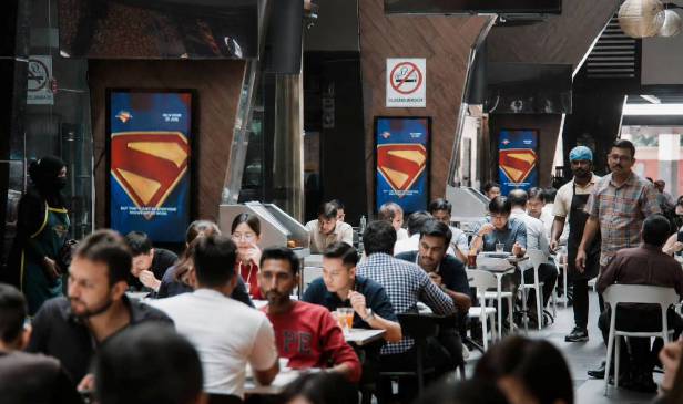 Restoran mamak bukan lagi sekadar tempat makan