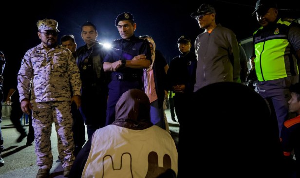 Operasi laut-darat Sabak Bernam bongkar pergerakan PATI, 107 ditahan