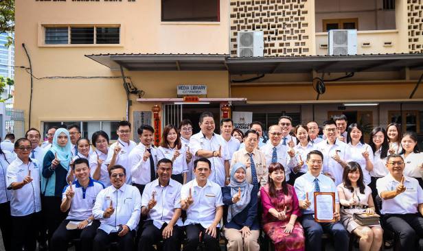 Kes murid cedera dibuli, guru disiplin ditumbuk dalam perhatian KPM