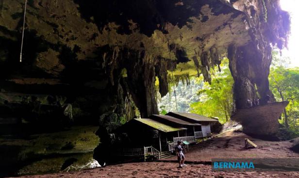 Festival Puisi Dunia Niah angkat Gua Niah sebagai titik temu antara warisan, budaya, kemanusiaan