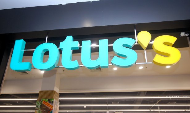 Wanita hamil dituduh mencuri: Lotus's mohon maaf, ambil tindakan tatatertib