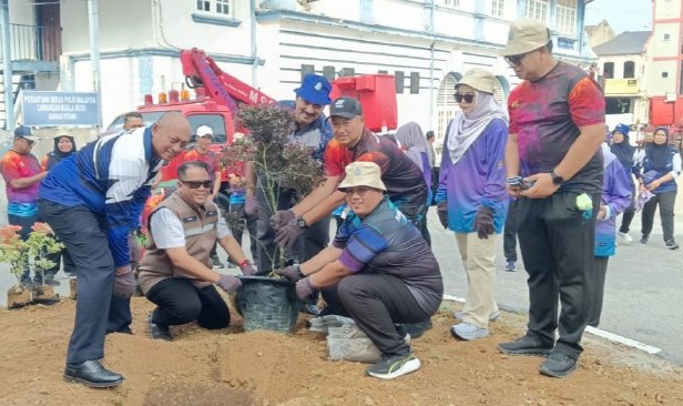 Lelaki dipercayai ugut ibu di hadapan pejabat zakat ditahan