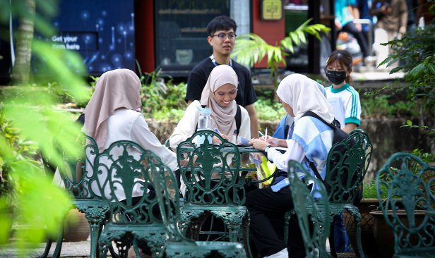 Rasionalisasi kemasukan pelajar UEC dan tahfiz ke universiti awam