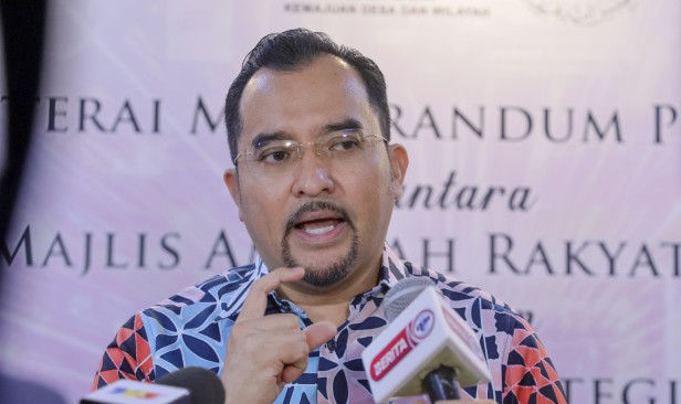 UMNO memberi jaminan tidak akan 'menebuk atap' Kerajaan Perpaduan - Asyraf Wajdi