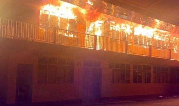 Lebih 100 pelajar terselamat, asrama sekolah agama terbakar
