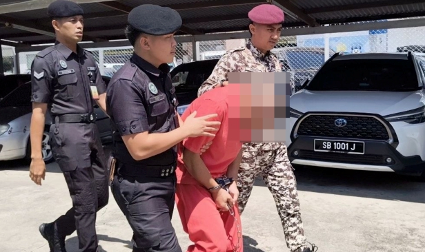 Lelaki rogol anak berulang kali dipenjara 105 tahun, 70 sebatan