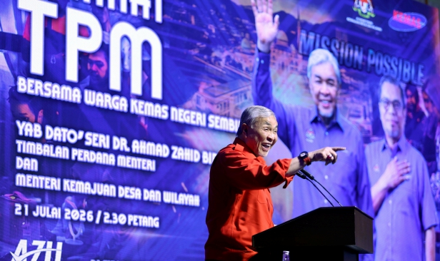 'Kalau tak suka, pecat sajalah' - Ahmad Zahid