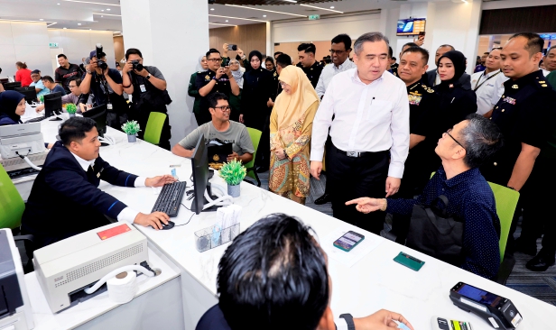 Pejabat JPJ Cawangan Bandar Tasik Selatan pertama beroperasi setiap hari - Loke