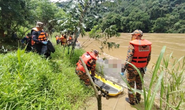 2 beranak maut, 2 masih hilang perahu karam dalam perjalanan ke klinik