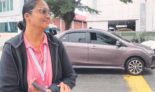 Ibu tunggal hilang dua kereta akibat banjir kilat dalam tempoh tiga bulan