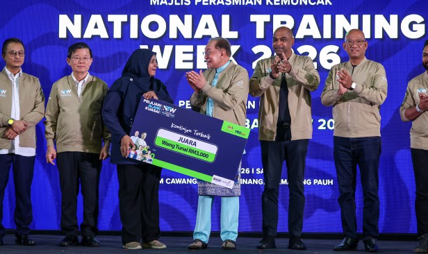 Malaysia hanya selangkah lagi capai status negara berpendapatan tinggi - Ramanan