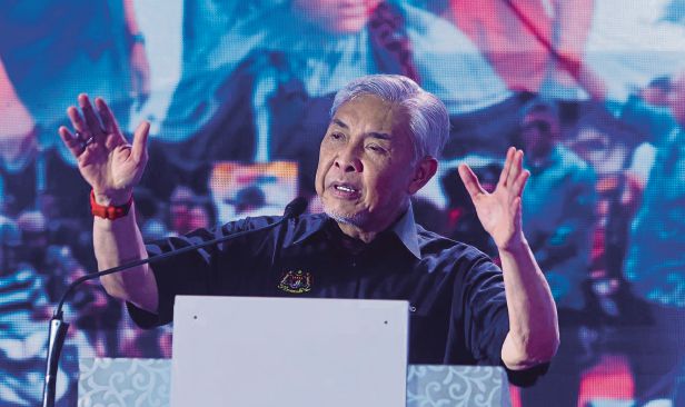 Ahmad Zahid minta semua jawatan utama KEMAS dijadikan jawatan tetap