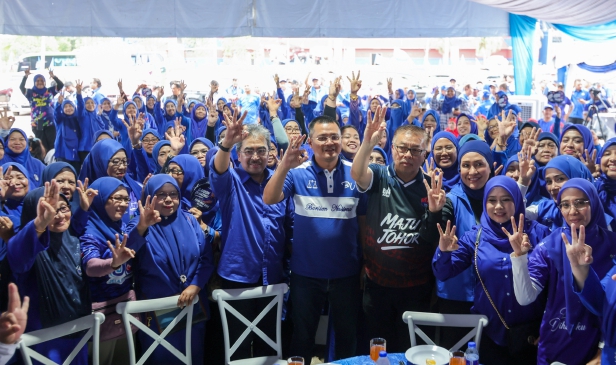 Henti gaduh dengan parti lawan, terus fokus yakinkan rakyat pilih BN - Johari