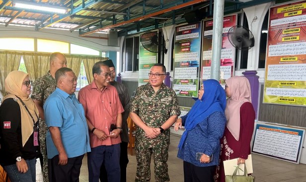 Pertikaian peluru berpandu: Malaysia hati-hati taktik melengahkan tuntutan