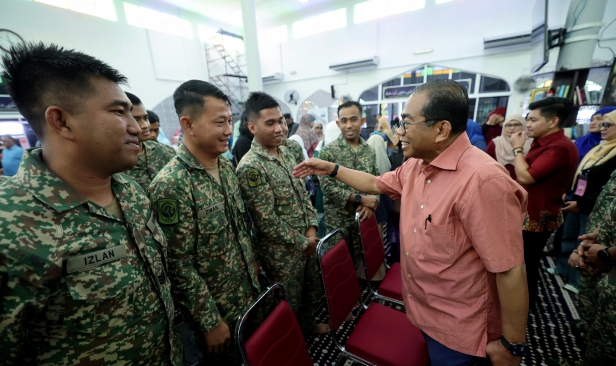 Pembatalan peluru berpandu dari Norway: Syarikat pembekal mohon adakan perbincangan - Mohamed Khaled