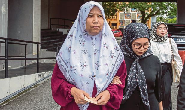 Wanita didenda RM500 laku kekerasan jenayah ke atas Sultan Perak