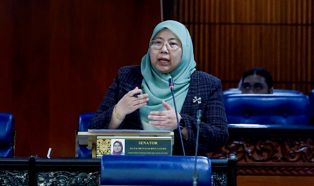 Aplikasi mobile eCOSS berkesan kekang ketirisan minyak masak bersubsidi - Fuziah Salleh