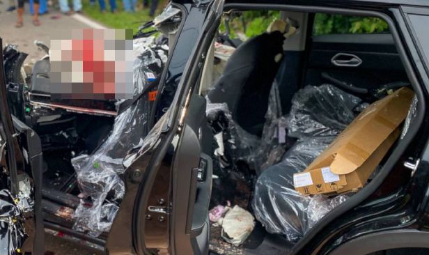 Plastik pun tak buka lagi masa X50 terbabit kemalangan