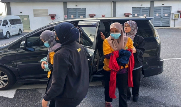 Lima termasuk 4 kakitangan institusi pendidikan di Perlis direman kes rasuah
