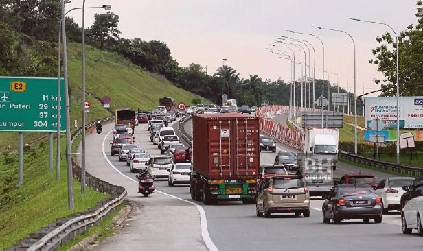 PRN Johor: Lebih 300,000 pengundi dijangka pulang, aliran trafik meningkat - LLM
