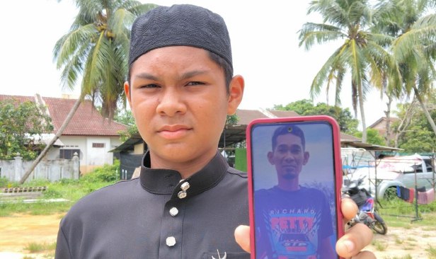 Nahas konvoi RXZ: "Ayah mahu saya cemerlang akademik, jadi pemain hoki negara" - Anak sulung mangsa