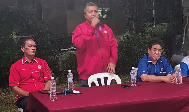 "Kalau Jalaluddin nak khianat, tergila-gila nak jadi MB, 2023 lagi dia dah buat" - Mohamad Fadil