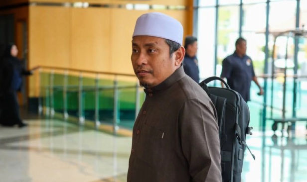 Dokumen dakwa pencerobohan tanah kerajaan di Negeri Sembilan tular: PAS gesa MB beri penjelasan