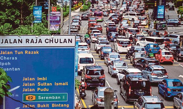 Menteri, usah sampai warga kota 'berangkat pagi pulang pagi lagi'