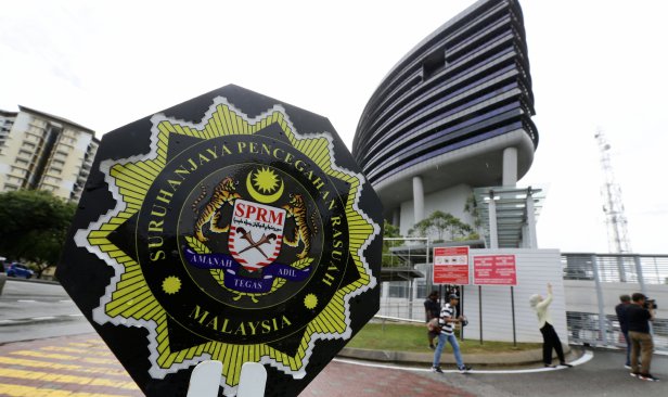 Provokasi majlis  Ketua Pesuruhjaya SPRM   langgar nilai adab