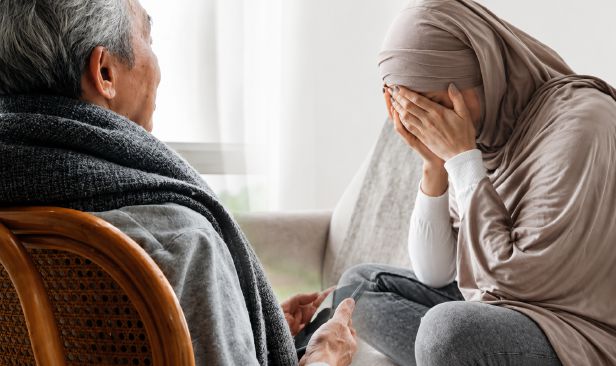 Berdosakah anak terasa dengan ibu bapa?