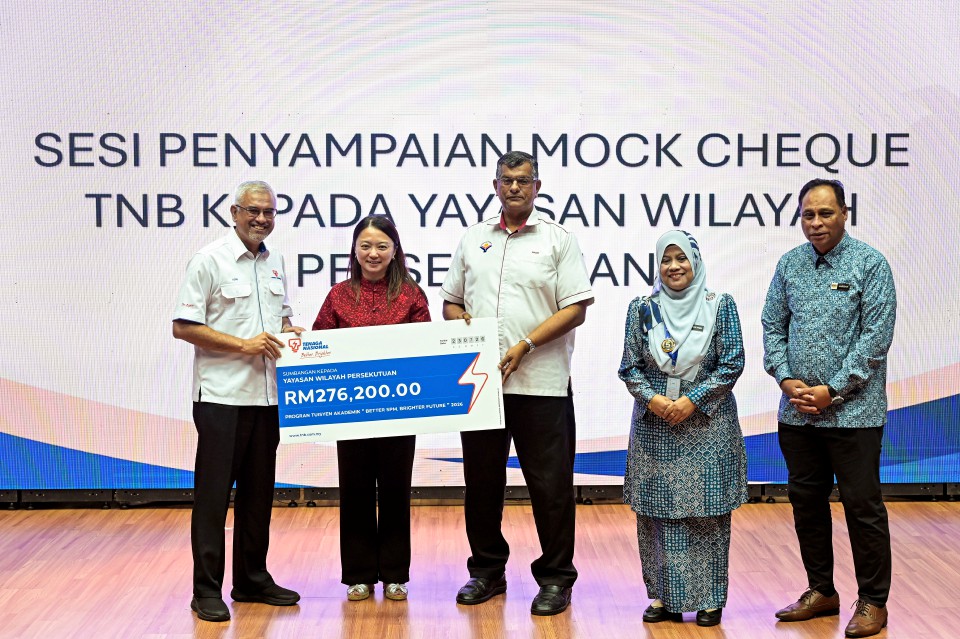 HANNAH YEOH makan nasik2