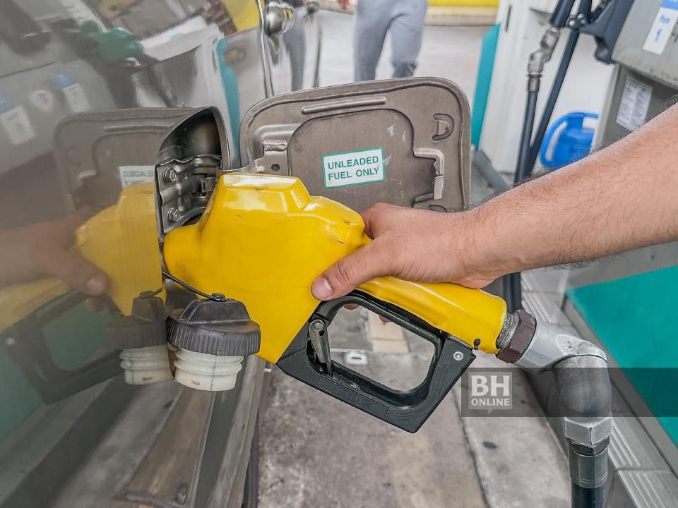 Harga minyak, rizab petroleum cetus risiko utama ekonomi dunia