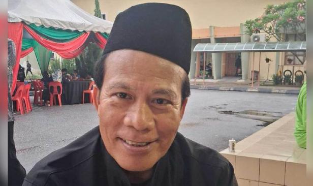 Macam hidup kali kedua, Helmi Gimmick syukur keajaiban sembuh kanser