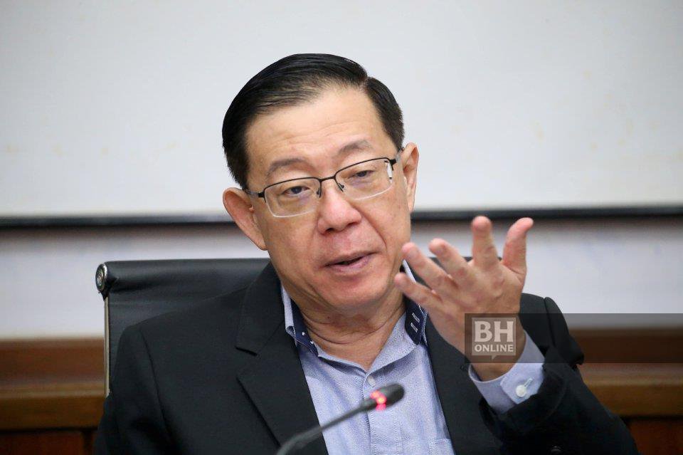 'Projek tambakan laut Karpal Singh Drive diberi secara rundingan terus, bukan tender terbuka' - Guan Eng