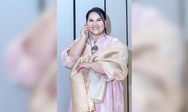 Tunggu bulan dua - Sherry Alhadad