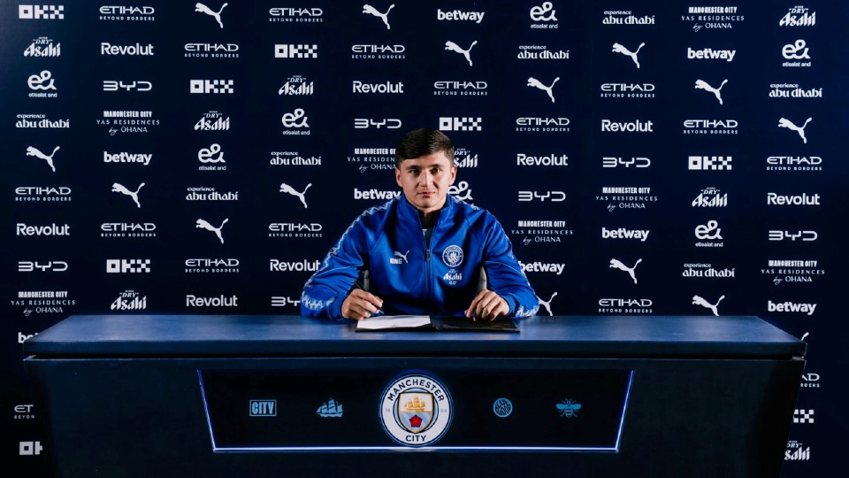 Khusanov kekal bersama Man City hingga 2031