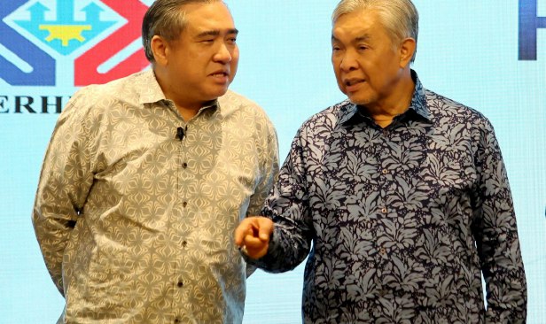 Pesara tentera kini boleh miliki lesen Kelas E tanpa kos - Anthony Loke