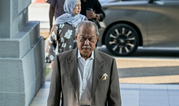 'Saya diarah buat 5 surat daripada 5 syarikat berbeza untuk projek Jana Wibawa' - Pengarah Nepturis
