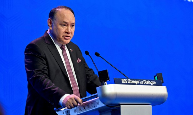 Filipina gesa China Daily turunkan video AI hina rakyat sebagai monyet