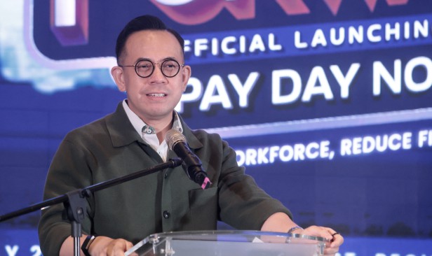 'Kita hentikan budaya usahawan terpaksa cari orang politik untuk dapat surat sokongan mohon bantuan TEKUN' - Steven Sim