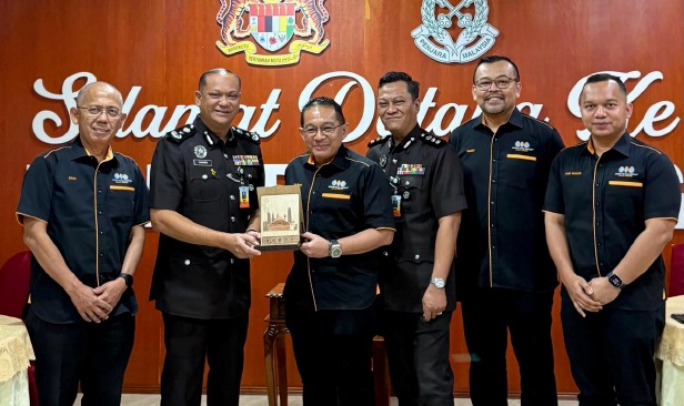 WTCKL perkasa budaya membaca, sumbang lebih 4,300 buku kepada Penjara Kajang