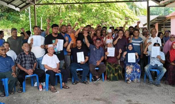 'Kenapa tanah ada geran disita, didakwa kawasan hutan simpan, hasil kebun penduduk diambil syarikat' - Pengerusi JPKKP