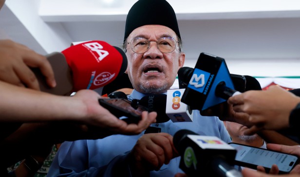 Anwar beri jaminan peruntukan projek untuk manfaat rakyat tak akan dipotong