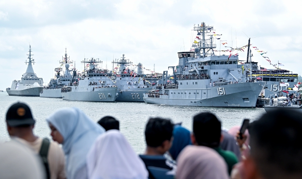 Kapal Tempur Pesisir, KD Maharaja Lela dipamer kali pertama