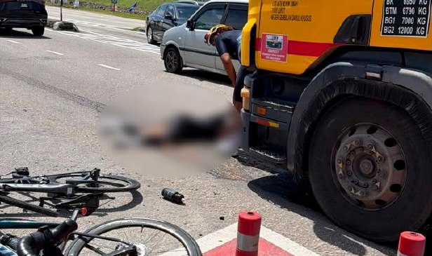 Wanita parah kaki kiri digilis selepas basikal ditunggang bergesel dengan lori