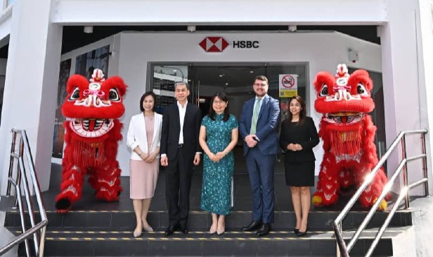 HSBC buka pusat premier ketiga di Lembah Klang