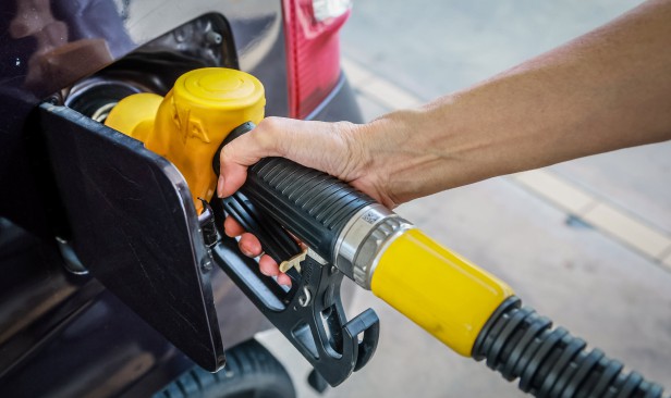Kerajaan tiada rancangan ubah harga RON95 bersubsidi pada kadar RM1.99 seliter